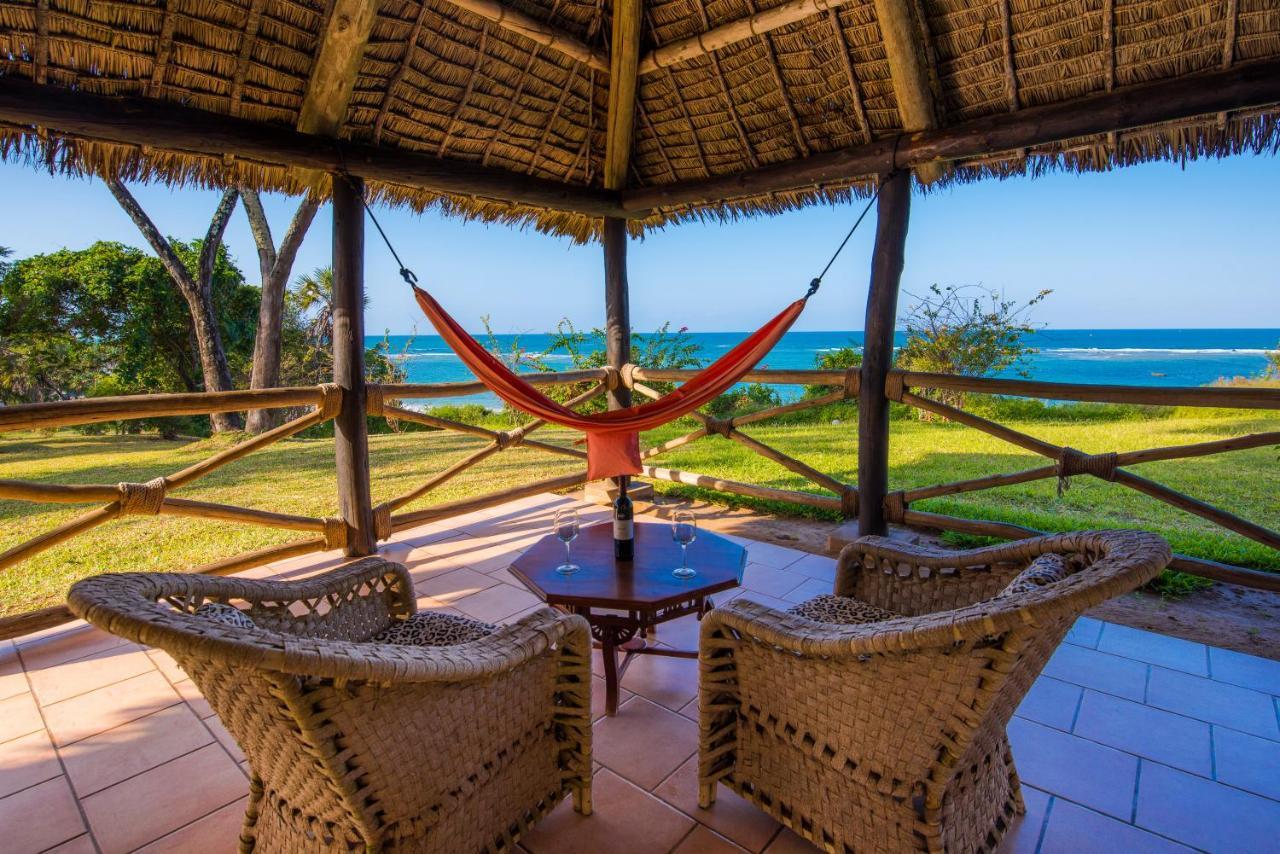 Amani Beach Resort Kutani Luaran gambar