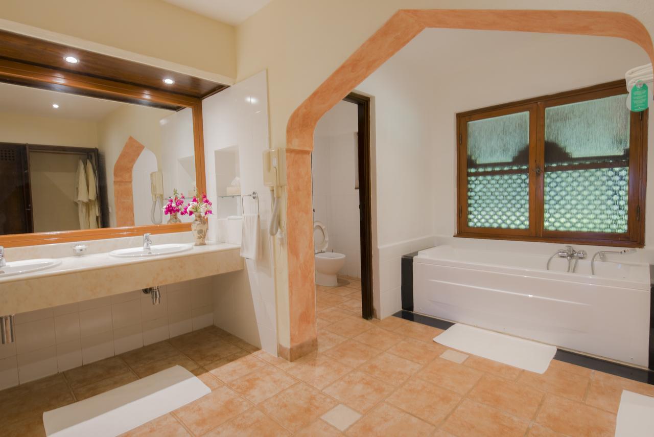 Amani Beach Resort Kutani Luaran gambar