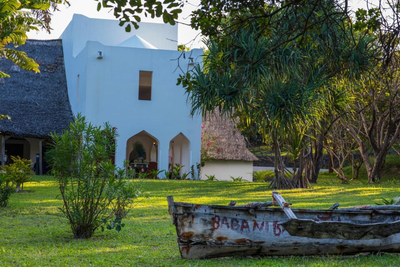 Amani Beach Resort Kutani Luaran gambar